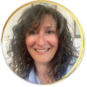 Photo d'Aurore Pabiszak, spécialiste Kobido et naturopathe à Chagny, entre Beaune et Chalon-sur-Saône.